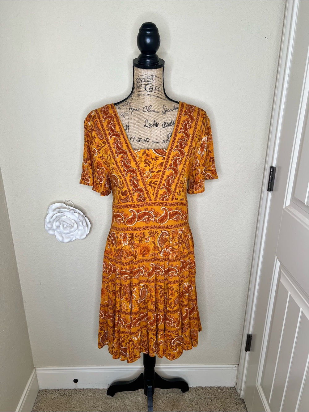 NTM: BILA Marigold Paisley Floral Tiered Boho Dress Medium
